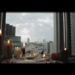 RADWIMPS「白日」正しい歌詞は？（一頭身の体、25センチの足）