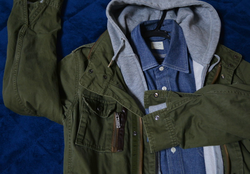 「同じような服ばかり着る」に込められた熱い思い：ワークシャツ