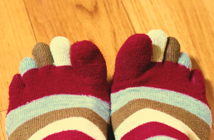 僕が「５本指ソックス」を愛用する「４の理由（メリット）」と「４のデメリット」